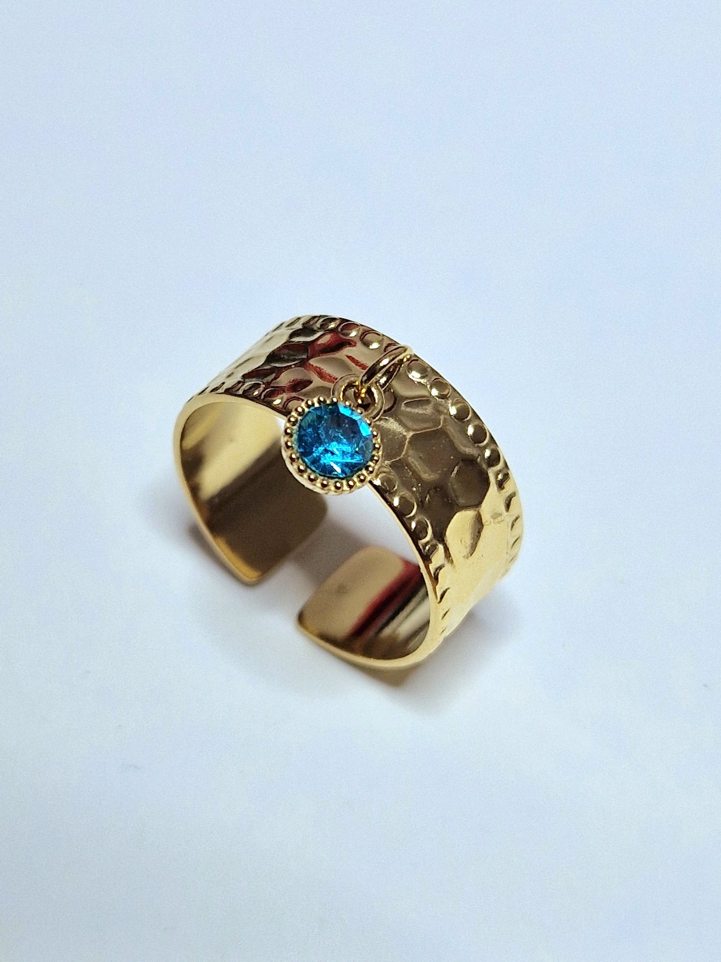 Bague Isis