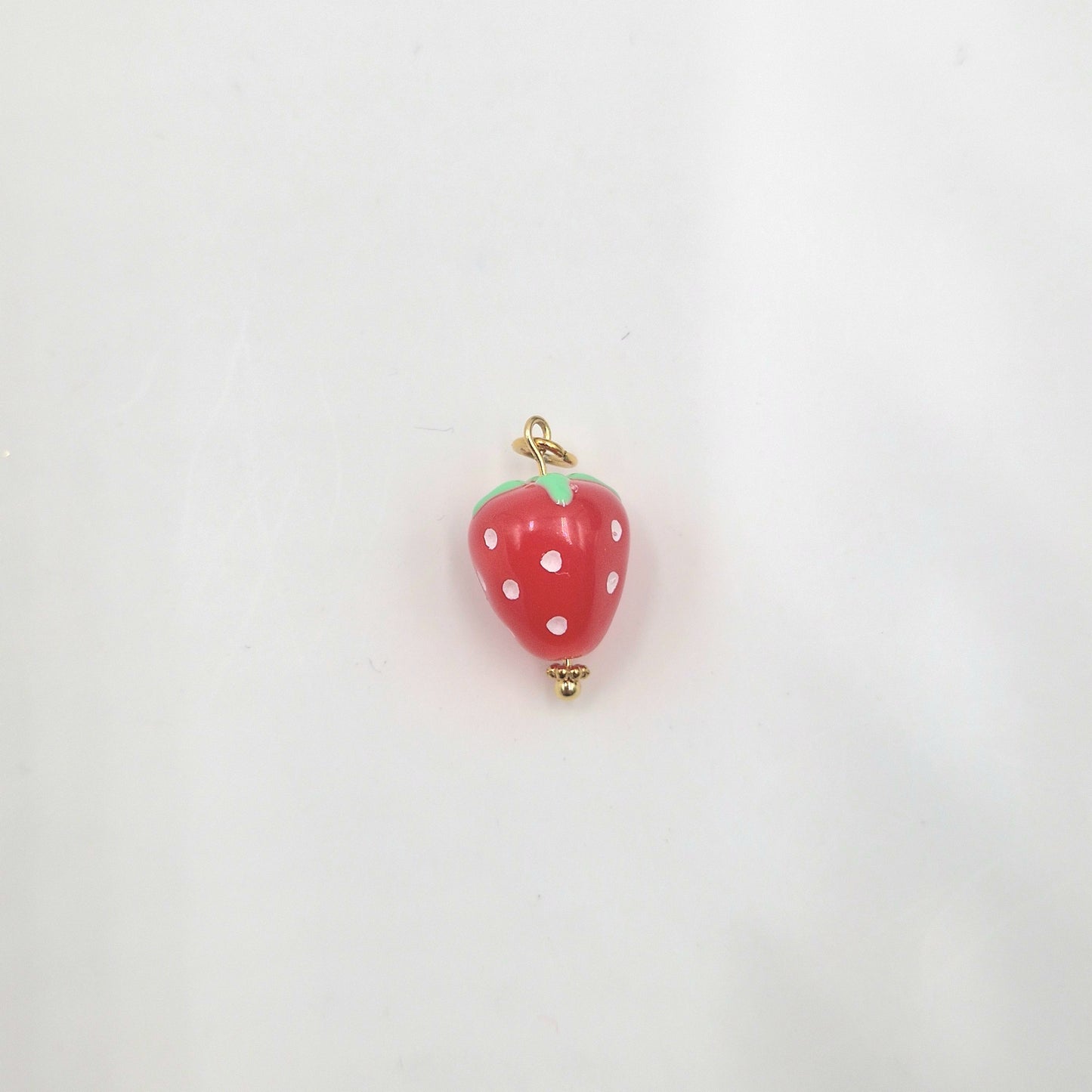 Charm Fraise acrylique