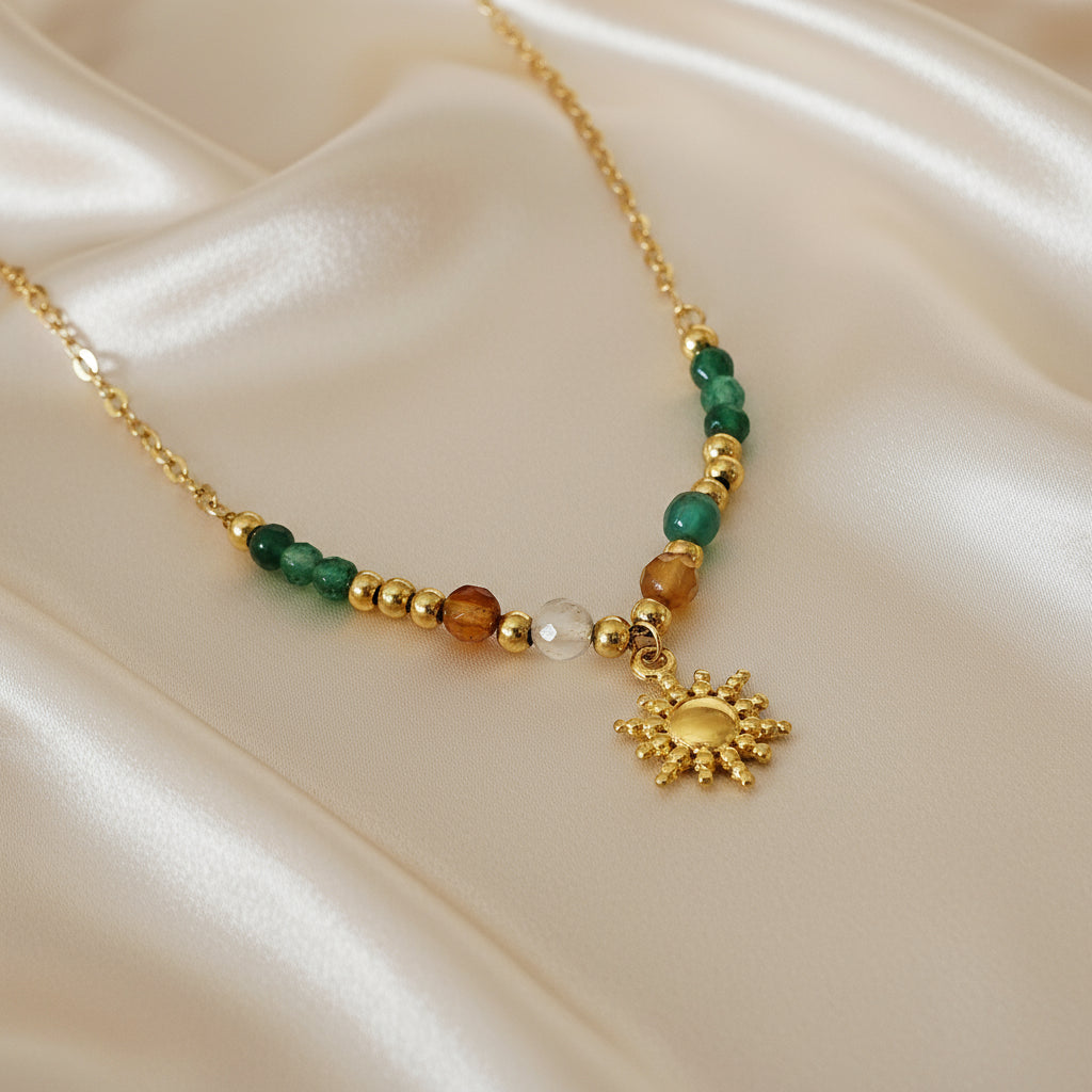 Collier perle médaillon Soleil