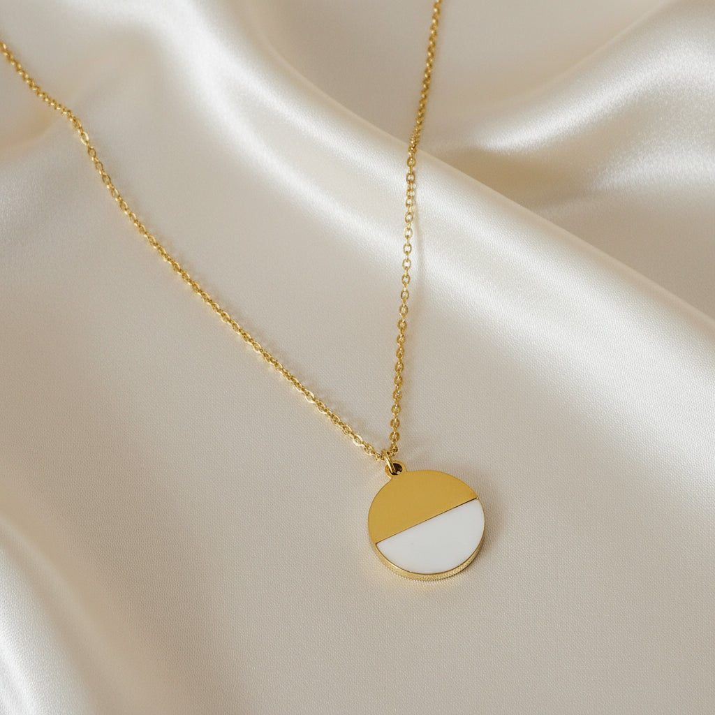 Collier médaillon Maya