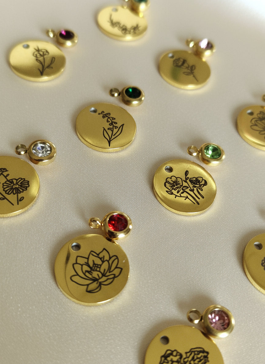 Bracelet ajustable Fleur de naissance doré